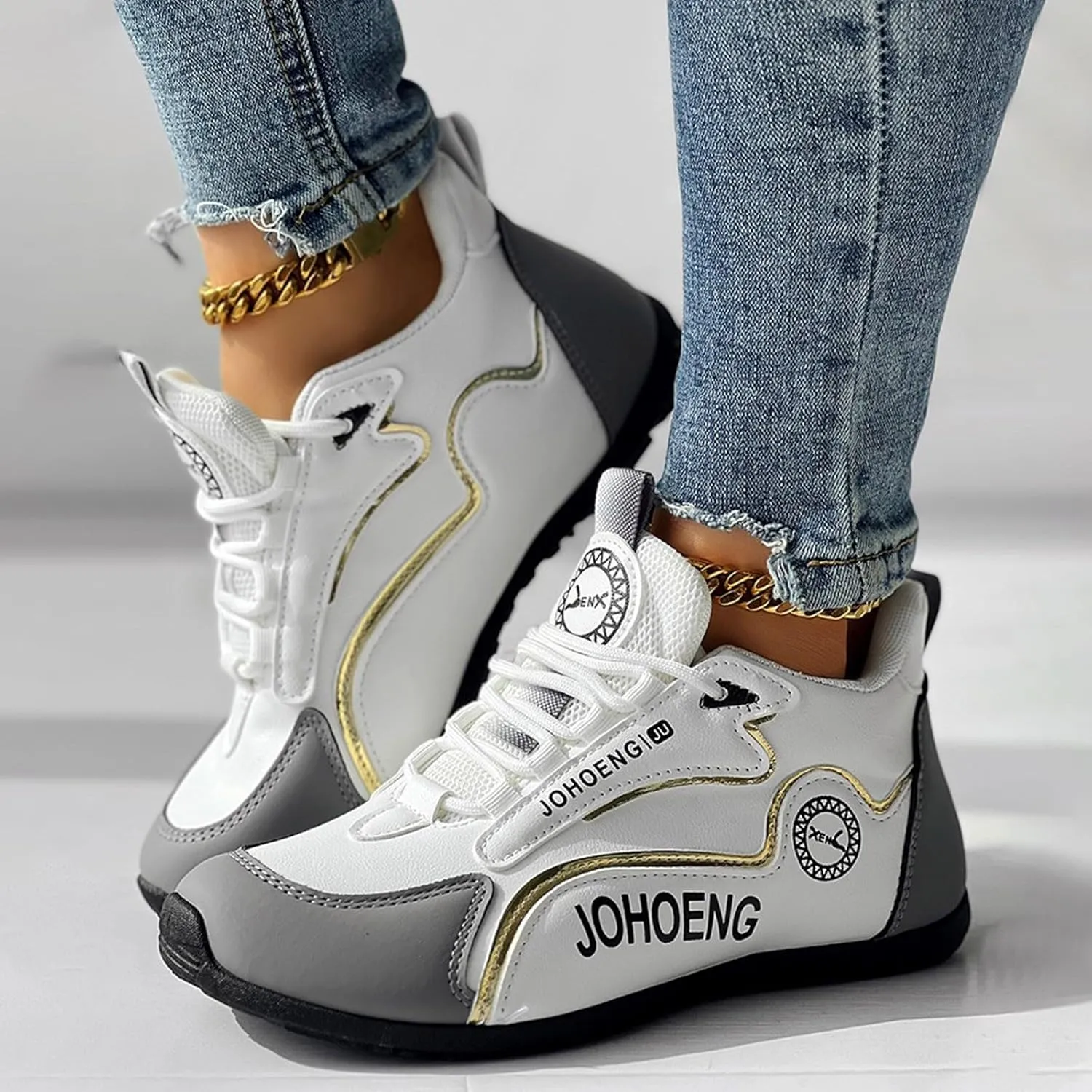 Slip on Walking Shoes for Women Dressy PU Leather Non Slip Vintage Wide Running Shoes Breathable Gym Workout Shoes Ladies 2024 Fashion Sneakers
