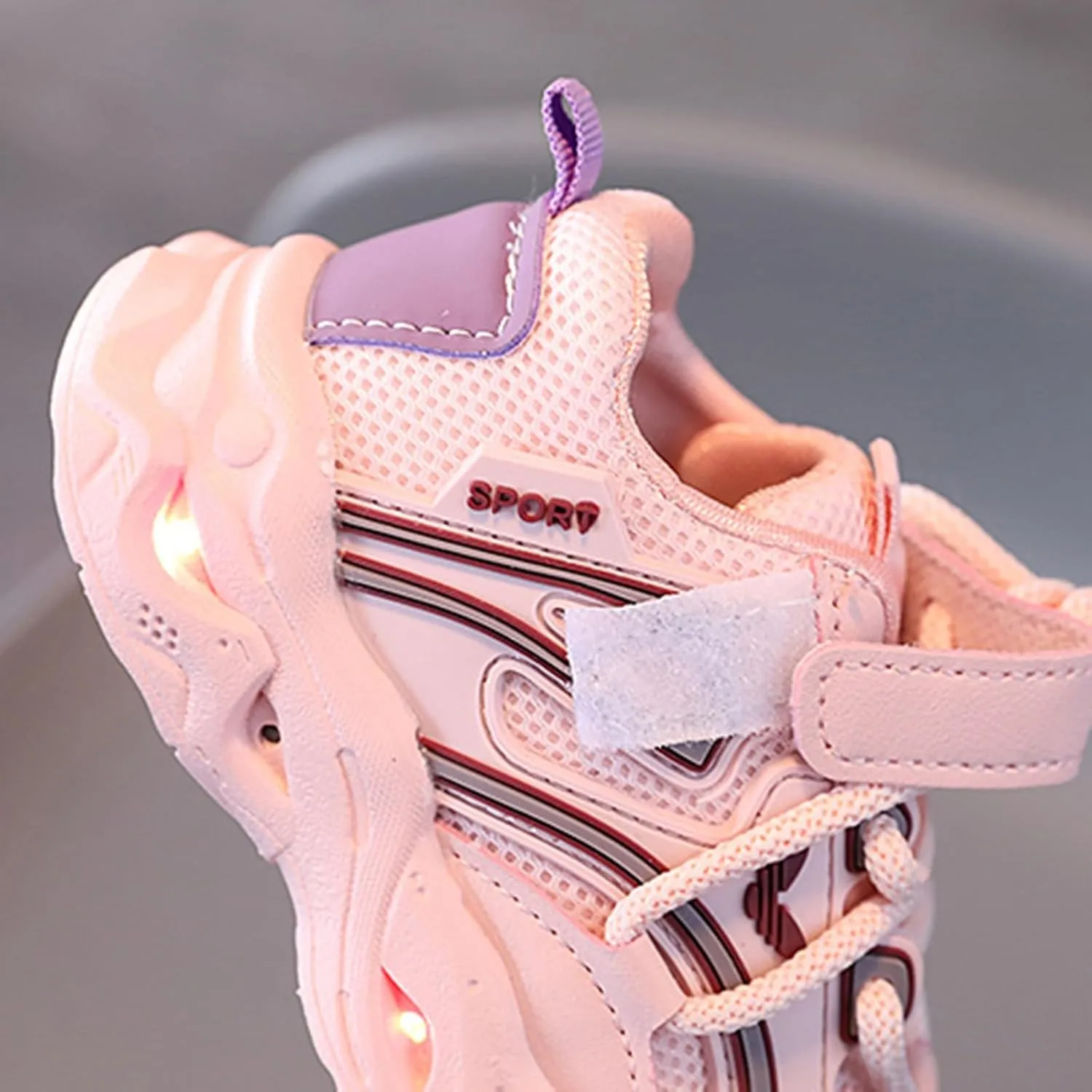 Toddler Girl Light Up Shoes Casual Children Shoes Boys Lac Up Mesh Lightweight Casual Sneaker Luminous Shoes